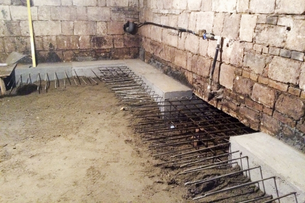 Elkészült alapmegerősítés aljzat nélkül